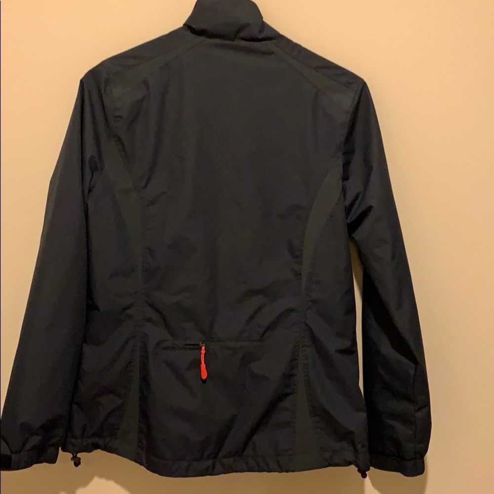 New balance windbreaker - Picture 4 of 4